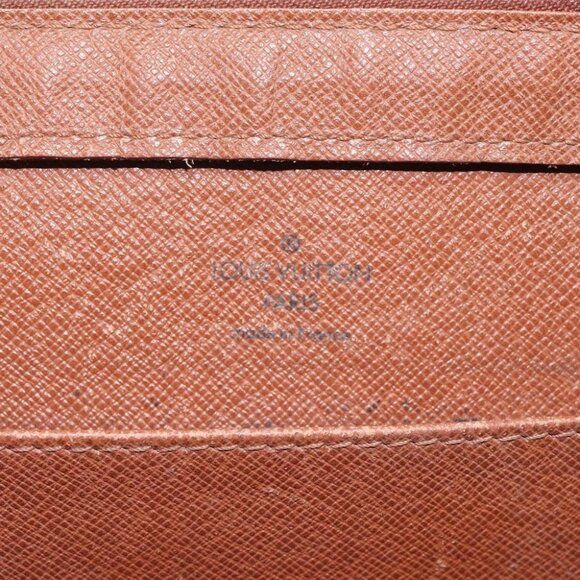 LOUIS VUITTON Monogram Orsay Clutch Bag - Picture 15 of 15
